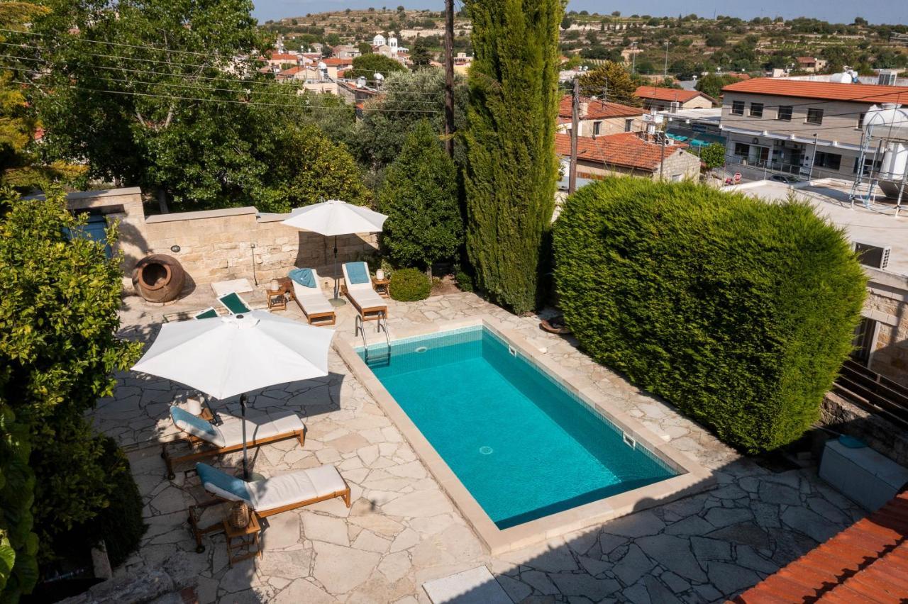 Villa Avgoustis Pachna 외부 사진