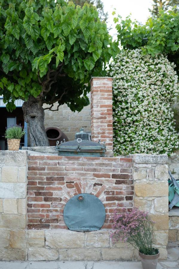 Villa Avgoustis Pachna 외부 사진